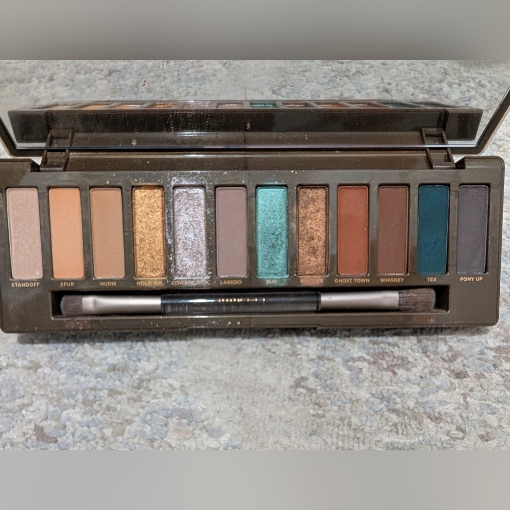 Urban Decay Naked Wild West Eyeshadow Palette